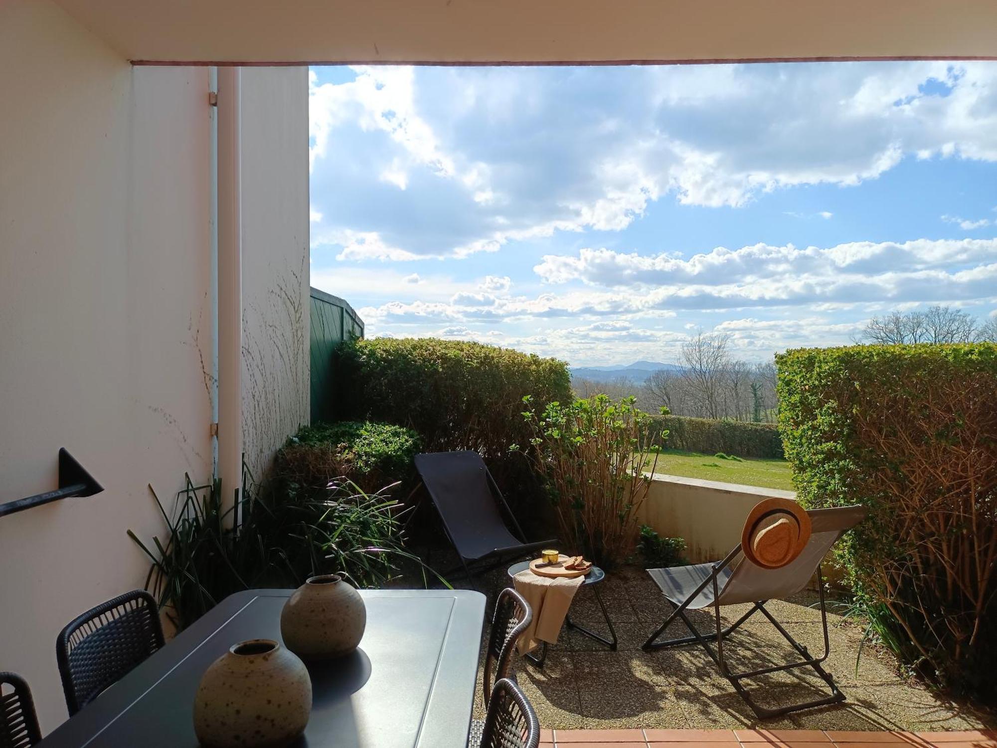T1 Bis Avec Piscine Vue Golf Et Montagnes Apartment Арконг Екстериор снимка
