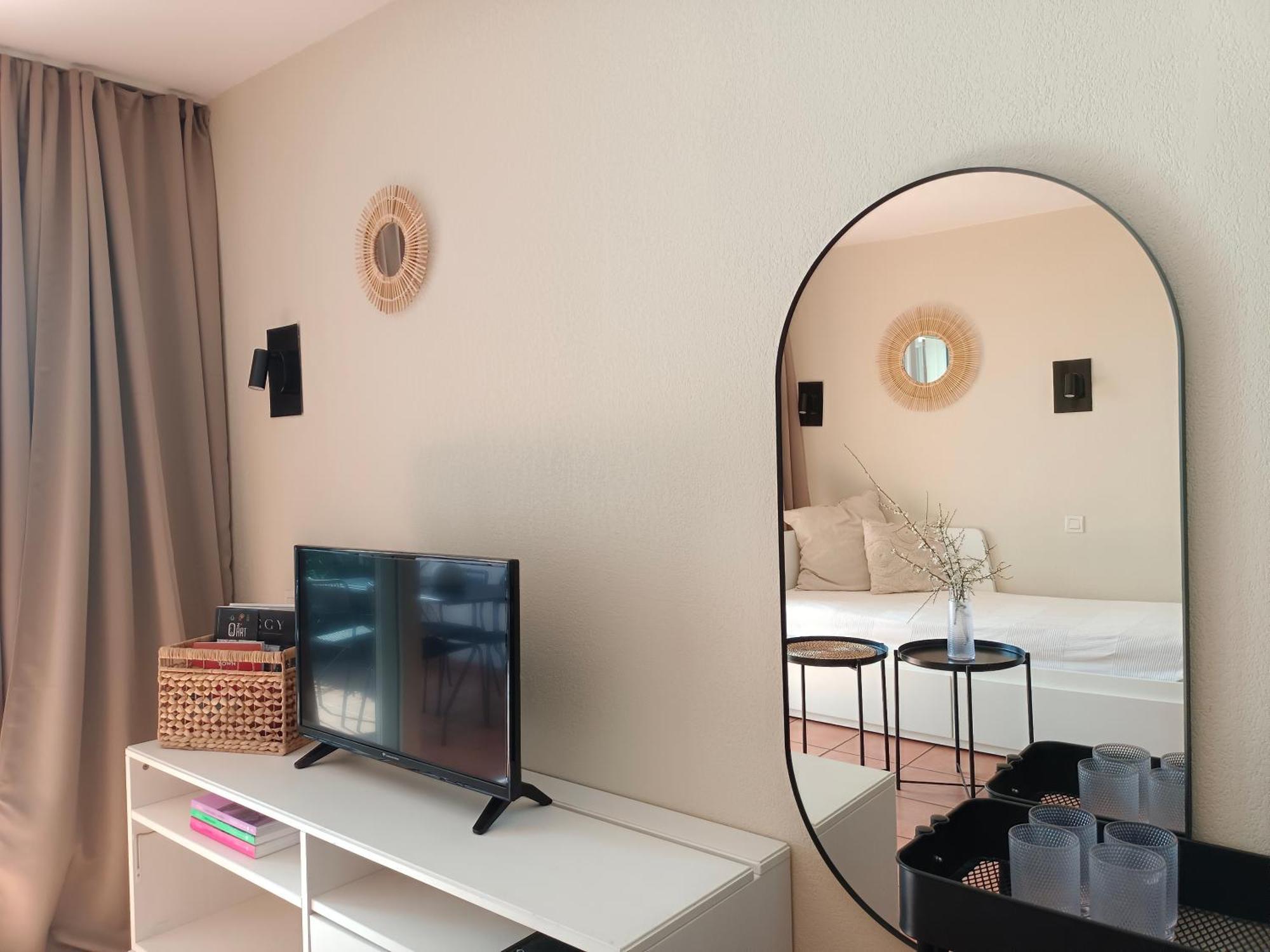 T1 Bis Avec Piscine Vue Golf Et Montagnes Apartment Арконг Екстериор снимка